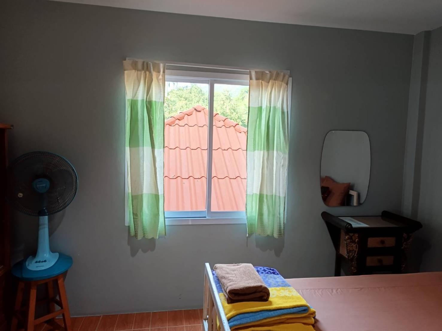 Chandra Hostel Koh Tao Eksteriør billede