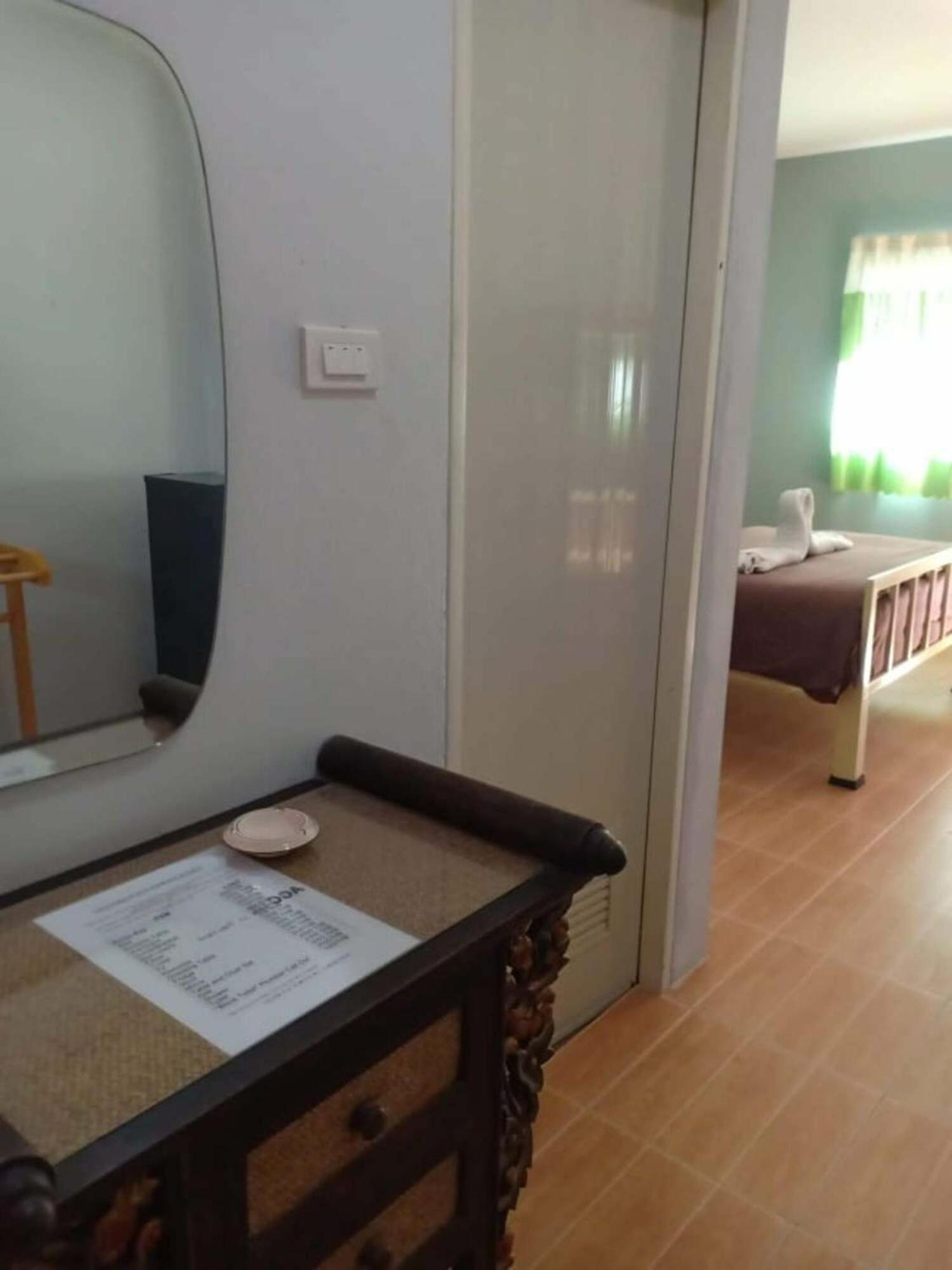 Chandra Hostel Koh Tao Eksteriør billede